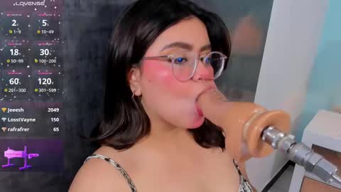 Sarah online show from 28, 2, 2025