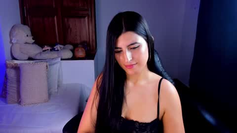 Sarah Independent model online show from 3, 1, 2025