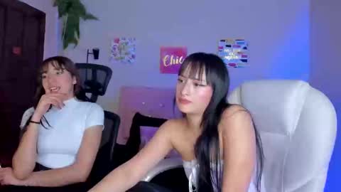 Sarah Ramirez online show from 22, 2, 2025