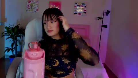 Sarah Ramirez online show from 10, 3, 2025