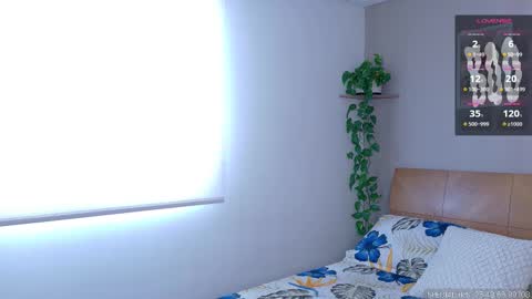 Snapshot of sarah_rayy chatting on 29, 10, 2025 sarah_rayy online show from 29, 10, 2025