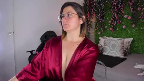 Sarah Deyvis online show from 13, 3, 2026