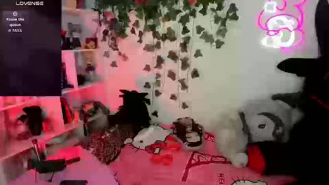 Snapshot of sarahminage_ chatting on 26, 9, 2025 Sarah NEW ACCOUNT online show from 26, 9, 2025