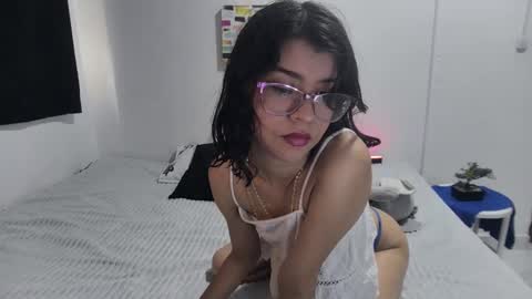 Sarah  online show from 26, 10, 2025