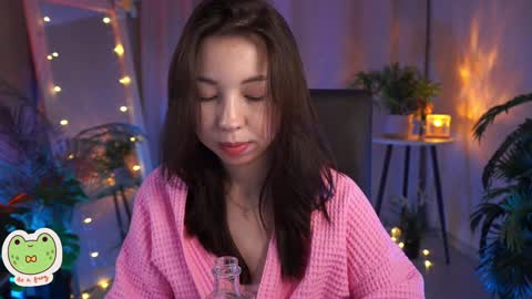 vacation 16-30 of november caucht me in insta online show from 8, 2, 2025