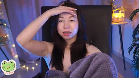 vacation 16-30 of november caucht me in insta online show from 9, 2, 2025