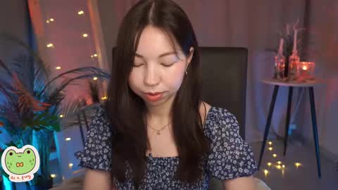 vacation 16-30 of november caucht me in insta online show from 22, 2, 2025