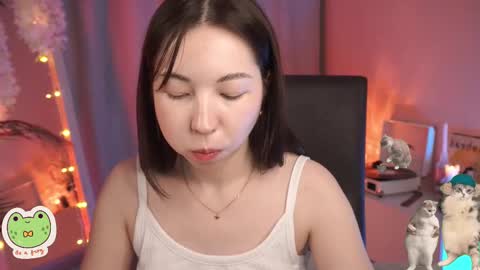 vacation 16-30 of november caucht me in insta online show from 3, 3, 2025