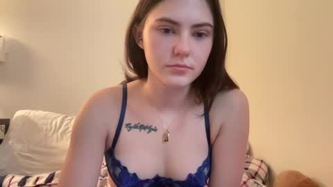 SarahxOliver online show from 9, 12, 2024