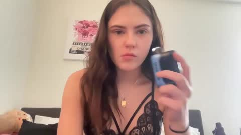 SarahxOliver online show from 11, 1, 2025