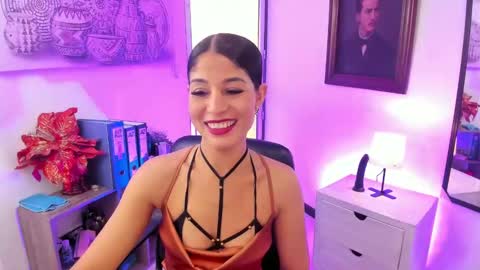 saralife69 online show from 30, 12, 2024