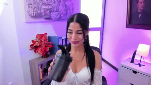 saralife69 online show from 13, 1, 2025