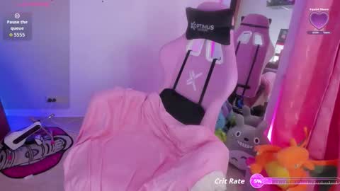 Snapshot of saralolo420 chatting on 11, 11, 2025 sara online show from 11, 11, 2025