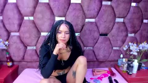 Snapshot of saraloveee_ chatting on 26, 1, 2025 Sarita online show from 26, 1, 2025