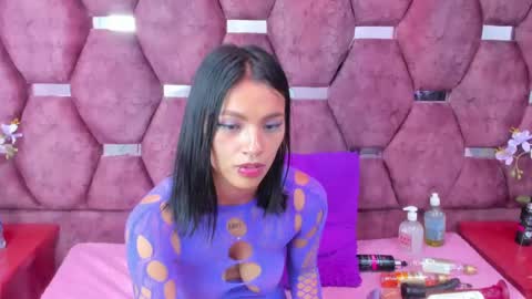 Snapshot of saraloveee_ chatting on 6, 2, 2025 Sarita online show from 6, 2, 2025