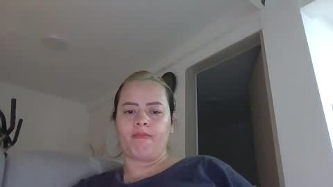 Snapshot of saramartinez100 chatting on 6, 12, 2024 sara martinez online show from 6, 12, 2024