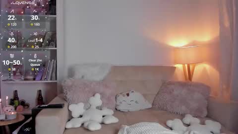 Snapshot of saraparisi_ chatting on 20, 10, 2025 Sara online show from 20, 10, 2025