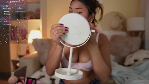 Snapshot of saraparisi_ chatting on 10, 11, 2025 Sara online show from 10, 11, 2025