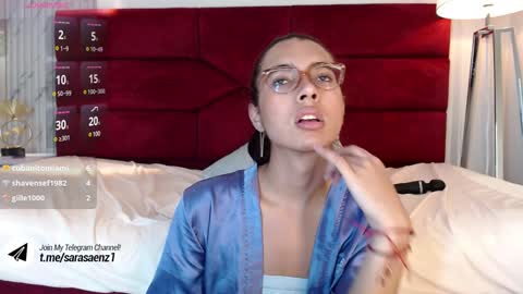 Snapshot of sarasaenz_99 chatting on 17, 1, 2025 Sara online show from 17, 1, 2025