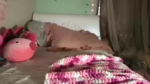 Snapshot of saraxcxo chatting on 9, 10, 2025 saraxcxo online show from 9, 10, 2025