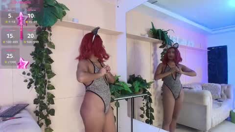 Saray Mardez online show from 18, 2, 2025