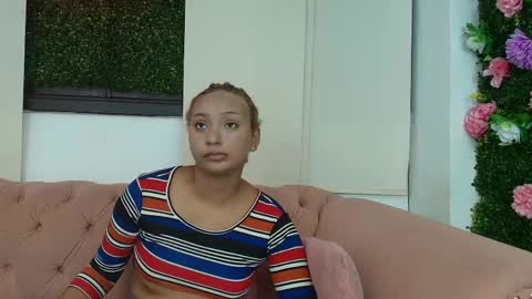 Saray Mardez online show from 16, 10, 2025