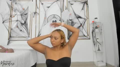 Saray Mardez online show from 17, 10, 2025