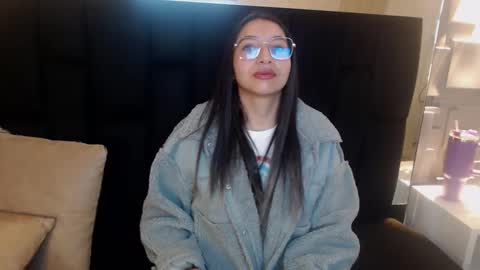 Saray Pink online show from 6, 1, 2026