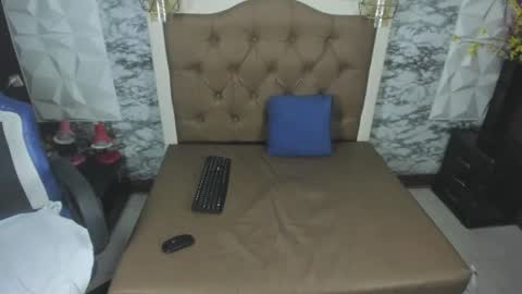 Saray online show from 5, 3, 2026