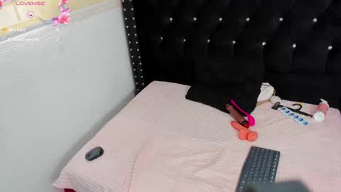 Saray online show from 10, 3, 2025