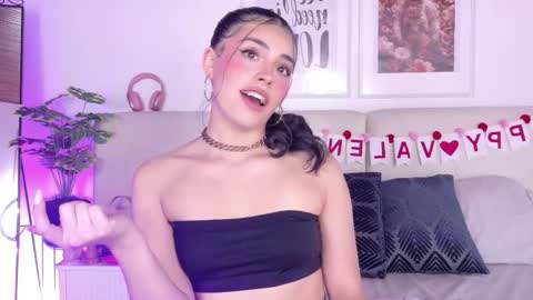 Snapshot of saritabratz chatting on 13, 2, 2026 Sara online show from 13, 2, 2026