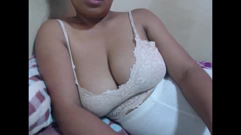 saronette online show from 19, 2, 2025