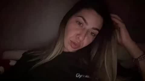 Sarrah online show from 3, 11, 2025