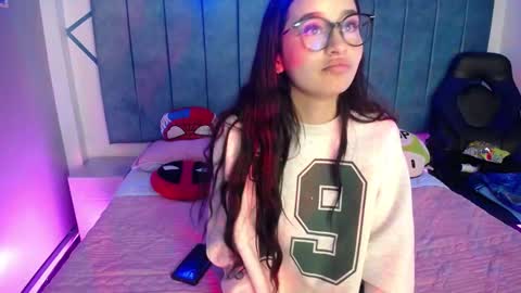 sasaloove online show from 12, 2, 2025