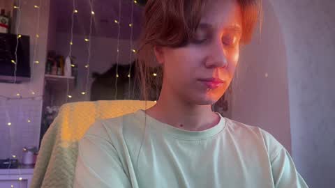Alexandra Sasha in short online show from 6, 1, 2025