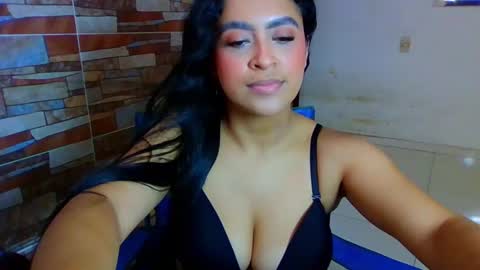 Camila online show from 10, 2, 2025