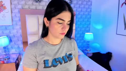 Camila  online show from 15, 10, 2025