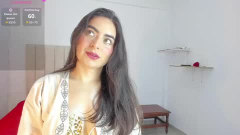 Sashaa online show from 4, 11, 2025