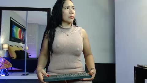 Snapshot of sashaavixen chatting on 5, 11, 2025 Sasha online show from 5, 11, 2025