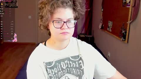 Snapshot of sashy_way chatting on 8, 12, 2024 .Alexandra online show from 8, 12, 2024