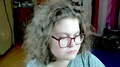 Snapshot of sashy_way chatting on 10, 10, 2025 .Alexandra online show from 10, 10, 2025