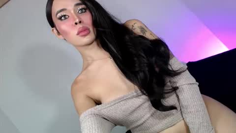 Snapshot of sassy_tiffanie chatting on 6, 2, 2026 Tiffanie online show from 6, 2, 2026