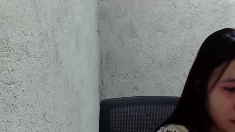 sassygurllll online show from 5, 1, 2025