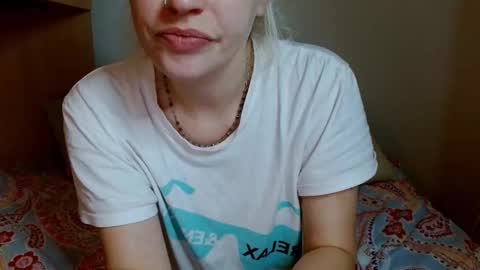 Snapshot of satinqueen90 chatting on 19, 11, 2025 Satinqueen90 online show from 19, 11, 2025