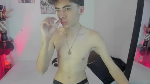 Snapshot of satosh_y chatting on 10, 1, 2025 satosh_y online show from 10, 1, 2025