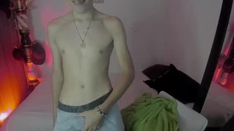 Snapshot of satosh_y chatting on 11, 1, 2025 satosh_y online show from 11, 1, 2025