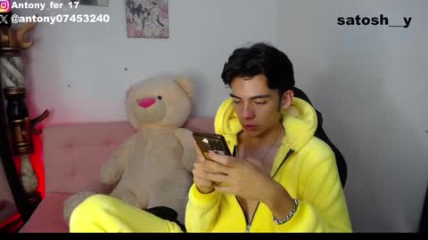 Snapshot of satosh_y chatting on 31, 1, 2025 satosh_y online show from 31, 1, 2025