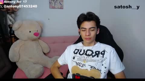 Snapshot of satosh_y chatting on 1, 2, 2025 satosh_y online show from 1, 2, 2025