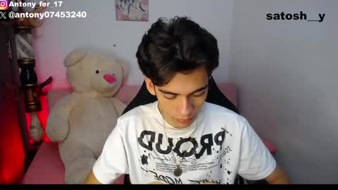 Snapshot of satosh_y chatting on 2, 2, 2025 satosh_y online show from 2, 2, 2025