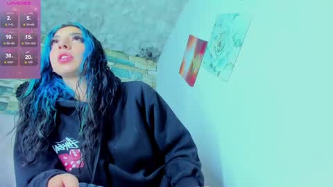 Saturnooo online show from 6, 10, 2025